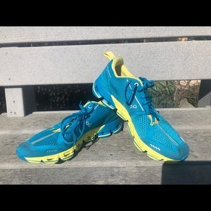 This is a Swiss running brand called On Running. They’re super light and cushion